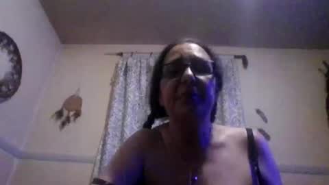 Snapshot of nothingbutthongs chatting on 18, 11, 2025 nothingbutthongs online show from 18, 11, 2025