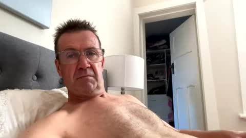 Snapshot of nottsaust chatting on 30, 4, 2026 Nottsaust online show from 30, 4, 2026