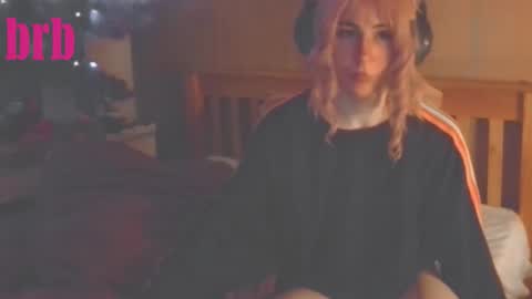 Snapshot of notyourfemboi chatting on 12, 10, 2025 Lucy online show from 12, 10, 2025