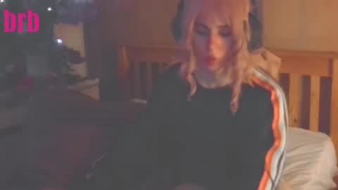 Snapshot of notyourfemboi chatting on 17, 10, 2025 Lucy online show from 17, 10, 2025