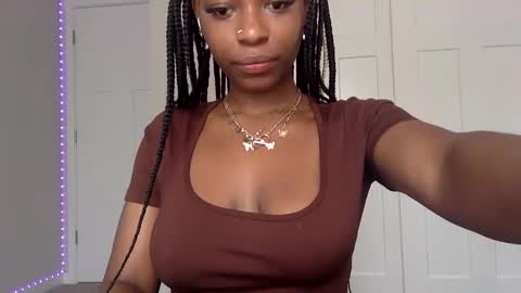 Nova Kash online show from 8, 9, 2025