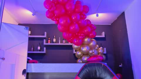 Nova Salvatore online show from 9, 2, 2026