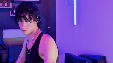 Nova Salvatore online show from 18, 2, 2026