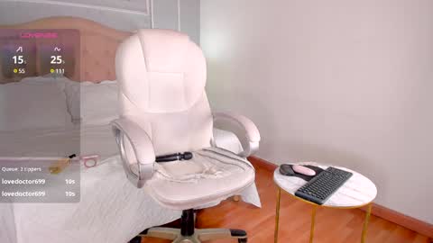 Andrea online show from 3, 1, 2025
