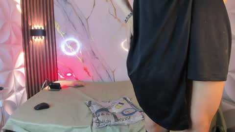 Snapshot of novanight_ chatting on 27, 4, 2026 novanight_ online show from 27, 4, 2026