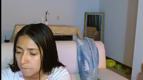 Snapshot of novaperotti chatting on 2, 1, 2025 novaperotti online show from 2, 1, 2025