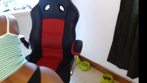 Snapshot of novaperotti chatting on 7, 3, 2025 novaperotti online show from 7, 3, 2025