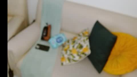 Snapshot of novaperotti chatting on 13, 11, 2025 novaperotti online show from 13, 11, 2025