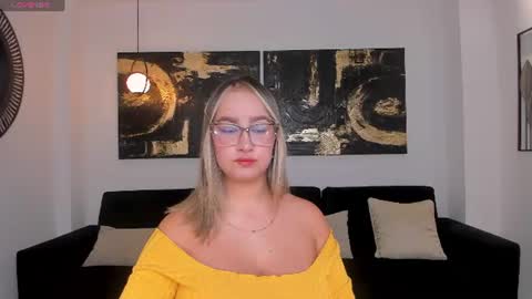 Nova Sinclair online show from 21, 7, 2026