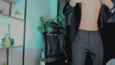 Snapshot of novawheeler chatting on 17, 3, 2026 Nova online show from 17, 3, 2026