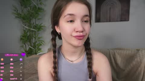 Snapshot of now_you_know chatting on 4, 12, 2024 Dina online show from 4, 12, 2024