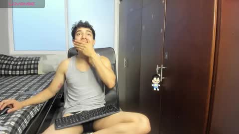 Snapshot of noxx_stark chatting on 1, 11, 2025 Noxx online show from 1, 11, 2025