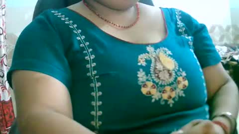 nsexyladdy online show from 11, 5, 2026