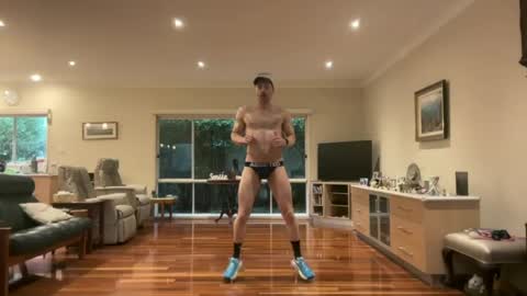 Snapshot of nudedudesmall27 chatting on 5, 7, 2026 NudeDudeSmall online show from 5, 7, 2026
