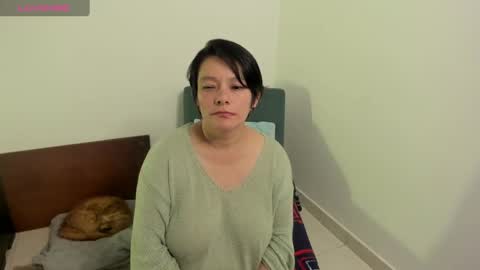 nuit_rose online show from 7, 12, 2024