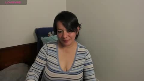 nuit_rose online show from 3, 3, 2025