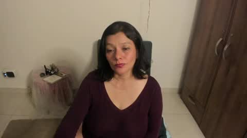 nuit_rose online show from 11, 6, 2026