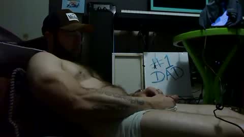 Awwwww Hey Sweetie Pies. Welcome To The Sweetie Pie Lounge. Enjoy The Dad-Cast. SweetCorny Fun-loving Dad Talk. online show from 19, 12, 2025