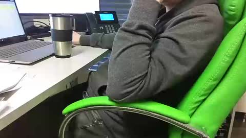 Snapshot of numlove chatting on 5, 3, 2025 Slave for Mistress and Master online show from 5, 3, 2025