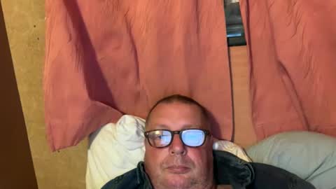 Snapshot of nurod chatting on 15, 10, 2025 nurod online show from 15, 10, 2025