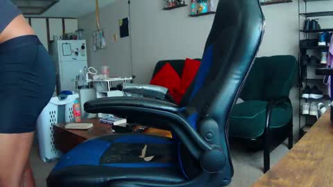 Snapshot of nuttyxmusk chatting on 6, 5, 2026 Check the links online show from 6, 5, 2026