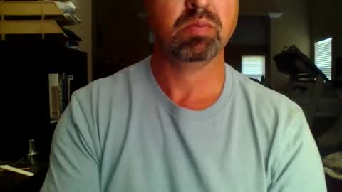 nvrenuff1979 online show from 14, 9, 2025