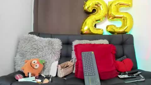 Snapshot of nyalgasai1 chatting on 14, 1, 2025 Nia online show from 14, 1, 2025