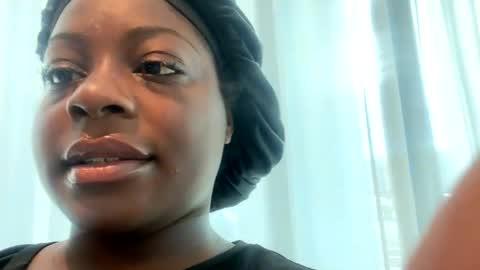 Snapshot of nybellaho chatting on 31, 12, 2024 bella2sexy online show from 31, 12, 2024