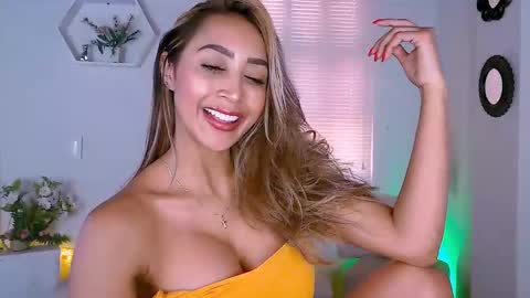 Nycole online show from 23, 1, 2025