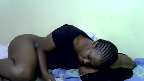 Snapshot of nyla_shal chatting on 21, 5, 2026 Shalvin online show from 21, 5, 2026