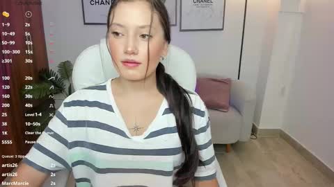 nylaa_rose online show from 23, 10, 2025