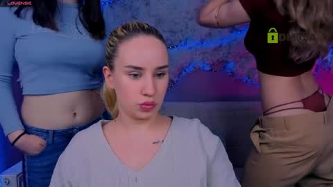 Snapshot of nymiraa chatting on 26, 5, 2026 Mira online show from 26, 5, 2026
