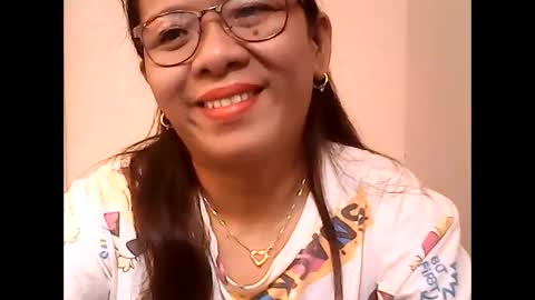 Snapshot of nymphoangel2022 chatting on 15, 2, 2025 I am your angel online show from 15, 2, 2025
