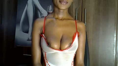 Snapshot of nyverra chatting on 5, 6, 2026 nyverra online show from 5, 6, 2026