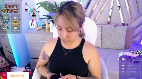 Alex   .    online show from 17, 1, 2025