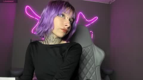 Snapshot of nyx_dolll chatting on 4, 11, 2025 Nyx Doll online show from 4, 11, 2025