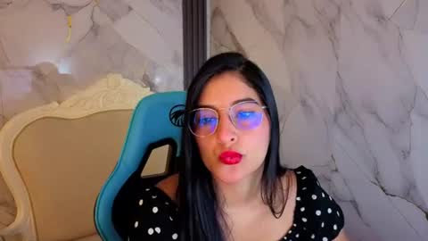Snapshot of nyx_kitty_a chatting on 12, 6, 2026 Nia online show from 12, 6, 2026