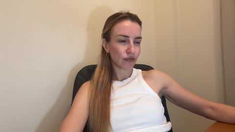 Snapshot of nyxelia_ chatting on 13, 2, 2026 Anastasia online show from 13, 2, 2026