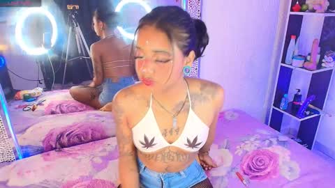 Snapshot of nyxhellsqueen chatting on 28, 3, 2026 NYXHELLSQUEEN online show from 28, 3, 2026