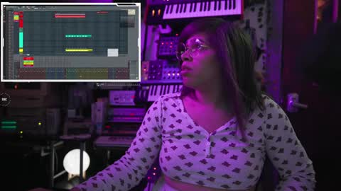 Snapshot of nyxraven chatting on 20, 12, 2024 NyxRaven online show from 20, 12, 2024