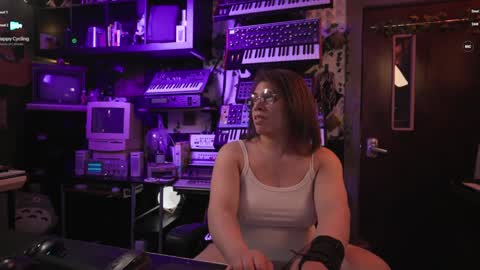 Snapshot of nyxraven chatting on 28, 2, 2025 NyxRaven online show from 28, 2, 2025