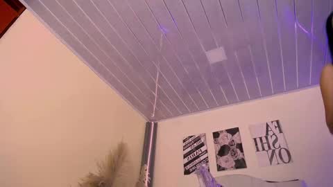 Snapshot of oasisensier chatting on 16, 3, 2026 MAILY online show from 16, 3, 2026