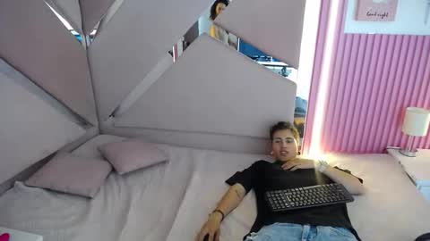 Snapshot of oblivionlove chatting on 14, 3, 2026 oblivionlove online show from 14, 3, 2026