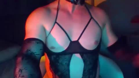 Snapshot of obscuraboy chatting on 7, 5, 2026 Doxy online show from 7, 5, 2026