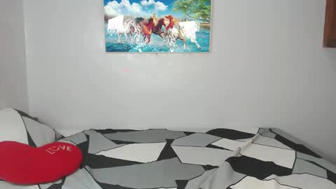 Snapshot of obsidias_slut6969 chatting on 24, 10, 2025 Miss Sidiaget one of my socials and lets plan our meet up there HATE CHEAP GUYS online show from 24, 10, 2025