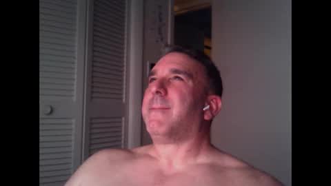 Snapshot of oceanmanx chatting on 19, 9, 2025 Ocean online show from 19, 9, 2025