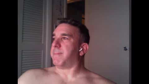 Snapshot of oceanmanx chatting on 29, 9, 2025 Ocean online show from 29, 9, 2025