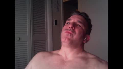 Snapshot of oceanmanx chatting on 1, 11, 2025 Ocean online show from 1, 11, 2025