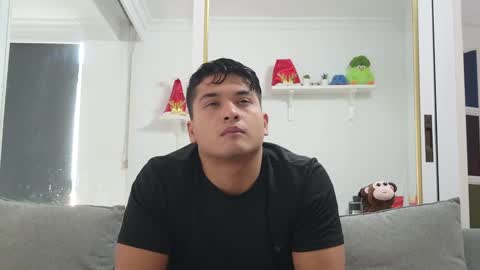 Snapshot of octavio_quinn chatting on 14, 12, 2024 OCTAVIO QUINN online show from 14, 12, 2024