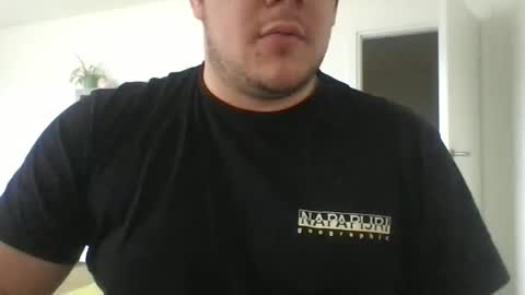 Snapshot of octoplus96 chatting on 19, 2, 2025 Brandon online show from 19, 2, 2025
